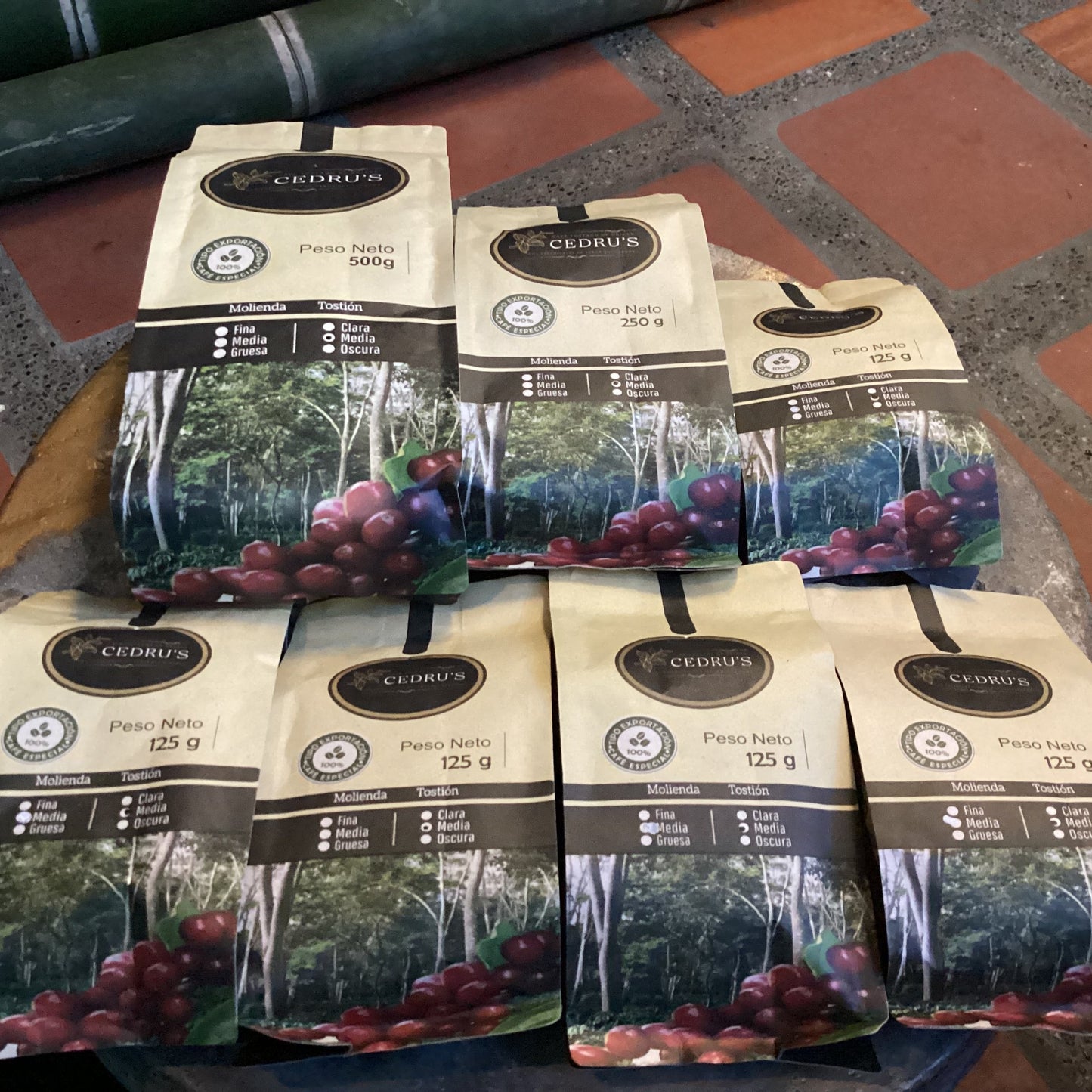 Cedru’s Organico Antioqueño Café de Colombia - Farm fresh. *Price including cargo delivery.