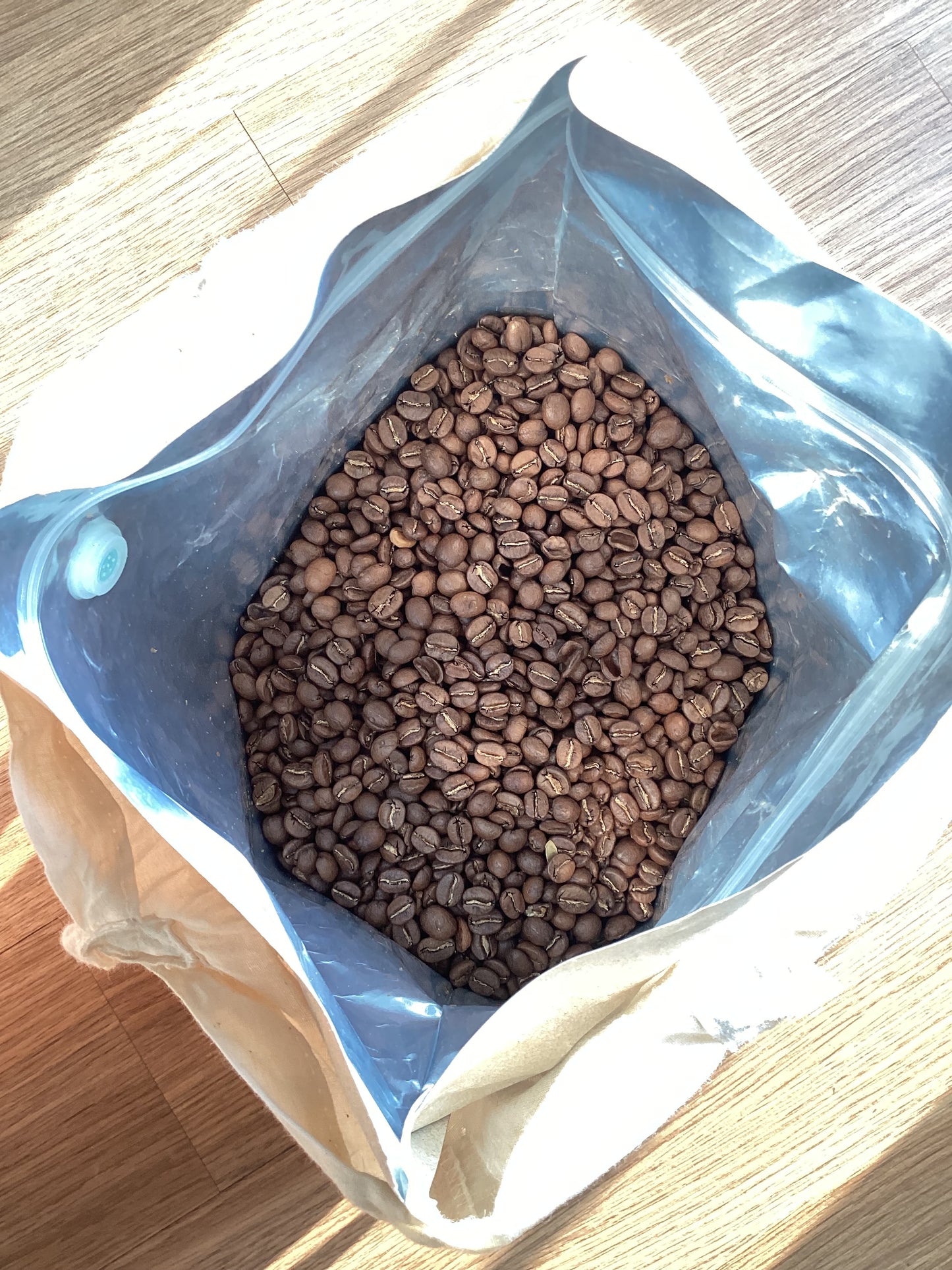 Cedru’s Organico Antioqueño Café de Colombia - Farm fresh. *Price including cargo delivery.