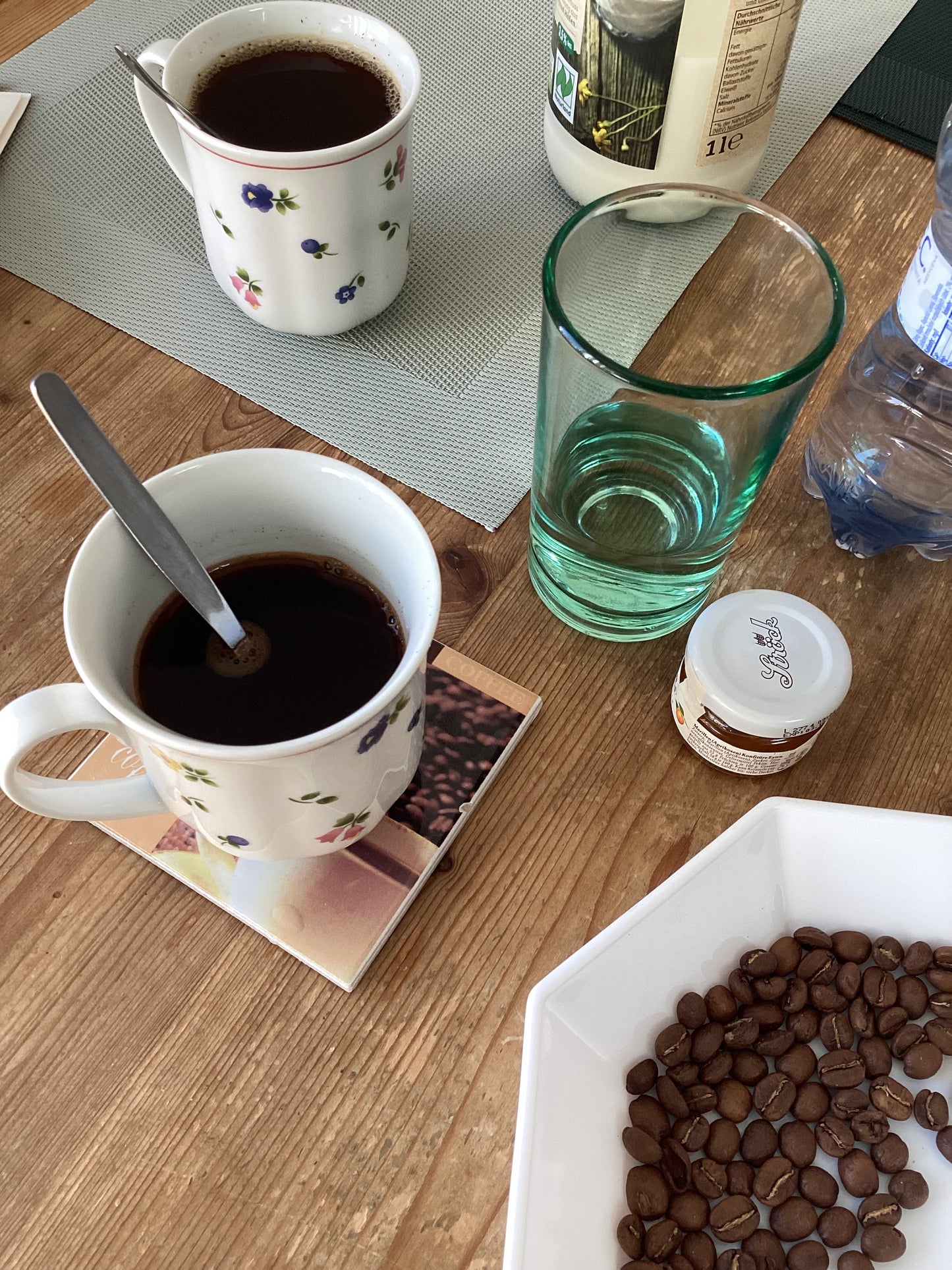 Cedru’s Organico Antioqueño Café de Colombia - Farm fresh. *Price including cargo delivery.
