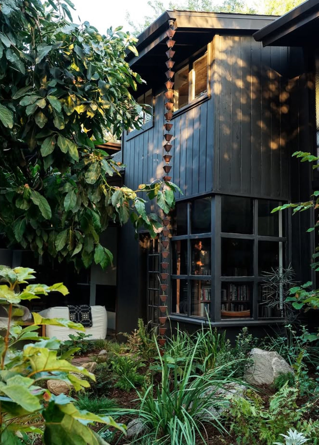 JAPANESE STYLE CABIN (Colombia, Antioquia Region).