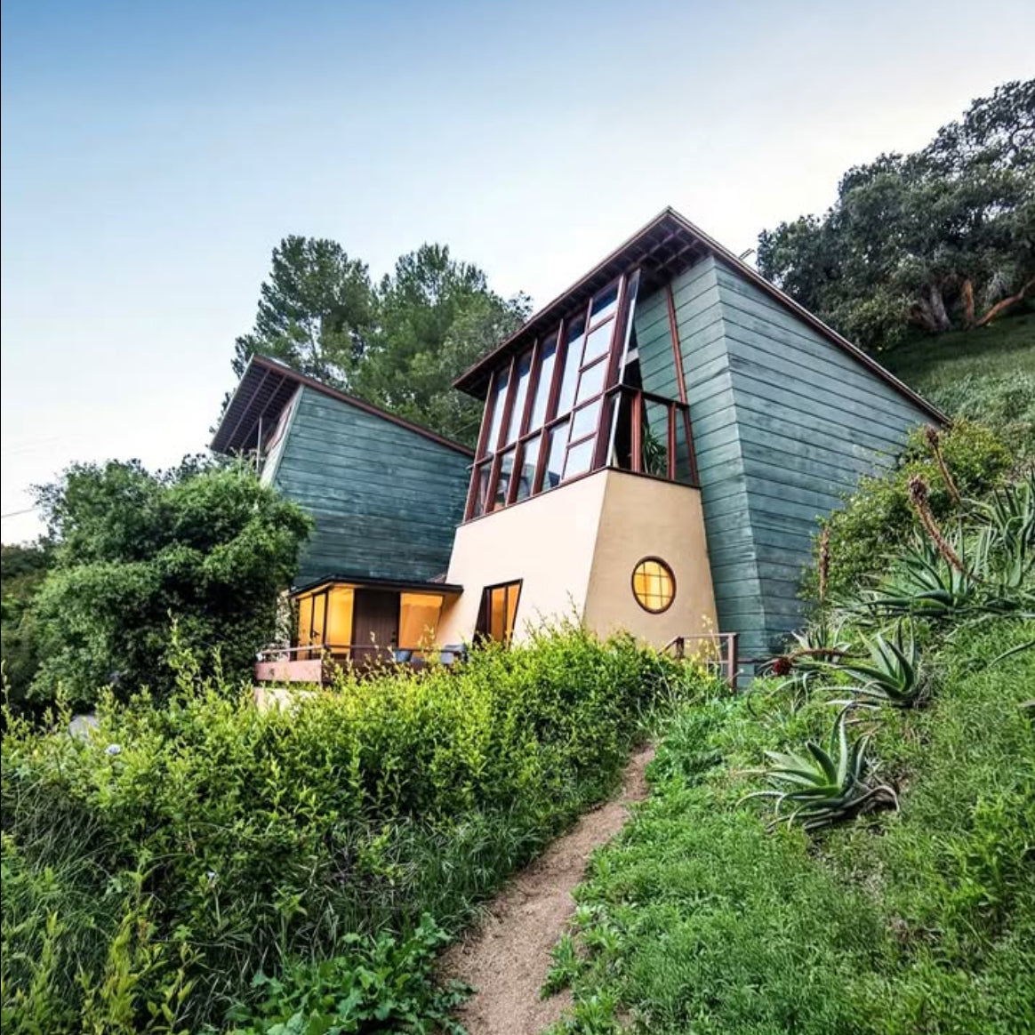 HOLZ HAUS - Wooden House | price on request from 03/2025