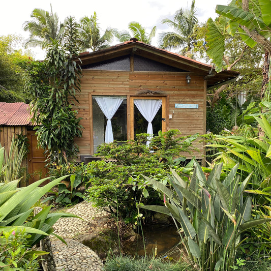 GREENLANDBASE COLOMBIA - GARDENING EDUCATION & CABIN STAY, very secure location, per Person/3 days, extra person +6€/per night